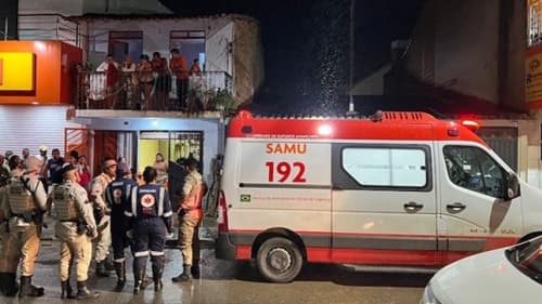 Jovem é morto a tiros em barbearia no centro de Ipiaú