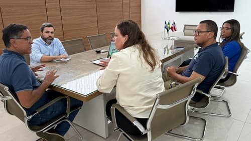 Ibirataia: Prefeitura avança em parceria com Sesi e Senai para implantar programa de robótica nas escolas municipais