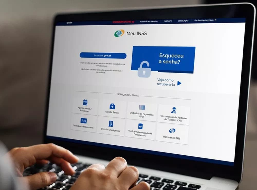 Polícia Federal cumpre mandados contra fraudes no sistema do INSS