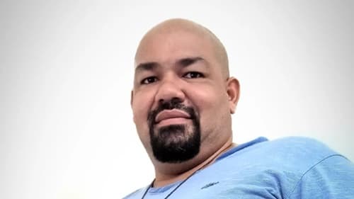 O Ibirataia Notícias parabeniza Leonardo Silva pelo seu aniversário!