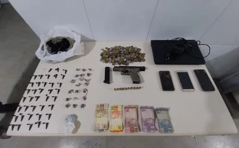 PM prende homem com arma e drogas durante a Força Total em Itapetinga