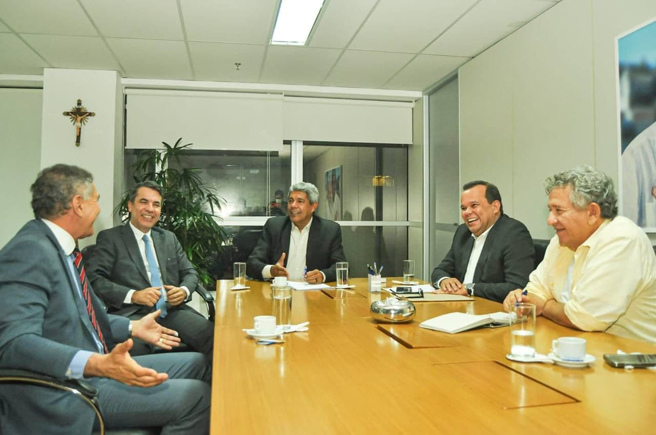 Em reunião com presidente do TCM, Jerônimo destaca importância da capacitação de gestores públicos