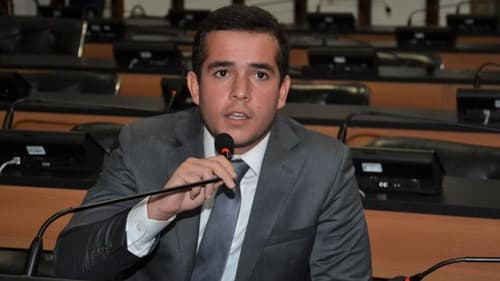 Matheus Ferreira celebra aprovação de reajuste para segurança pública na Bahia