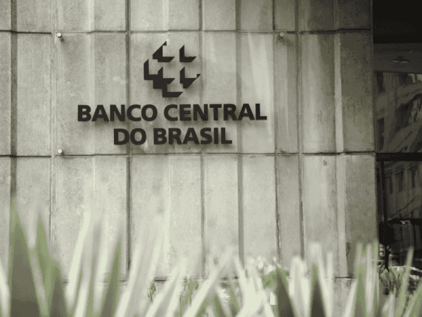 BC eleva para 2% previsão de alta do PIB em 2023