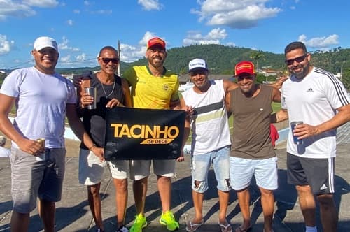 Ibirataia: Tacinho de Dedé, Pré-candidato a Vereador, convoca comunidade para apoiar a seleção para mais um jogo emocionante