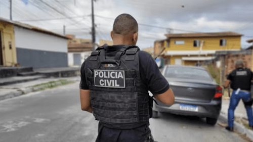 Pastor é preso suspeito de ser químico de laboratório de drogas no interior da Bahia