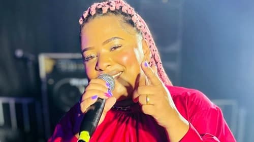 O Ibirataia Notícias parabeniza a Cantora Tâmara Krystina Pelo Aniversário