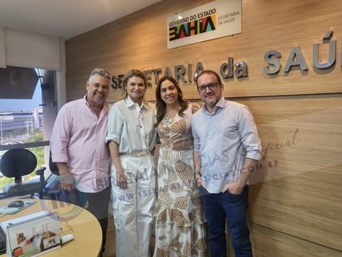 Prefeita Ana Cléia juntamente com Secretário de Governo e de Saúde buscam investimentos para a Saúde de Ibirataia em Audiência com o Governo do Estado