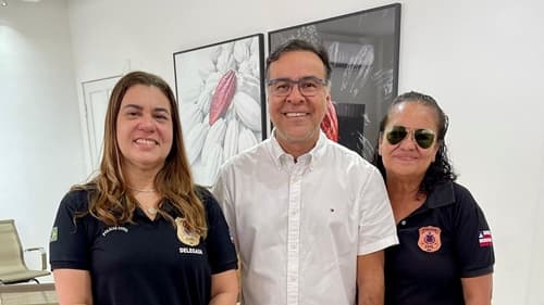Ibirataia: Prefeito Sandro Futuca se reúne com delegada para discutir segurança pública no município