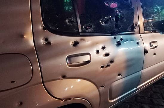 Passageiro de transporte por aplicativo é morto na entrada de motel em Feira de Santana