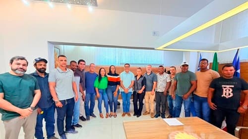 Ibirataia: Sandro Futuca se reúne com associações rurais para ouvir demandas e fortalecer agricultura no município