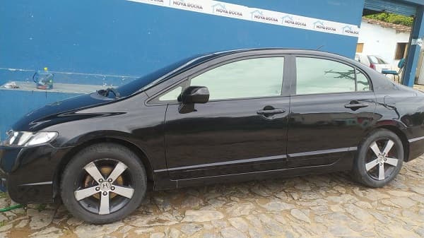 Carro é roubado na BR-330, entre Ipiaú e Barra do Rocha; assaltantes deixaram motorista no trevo de Ubaitaba