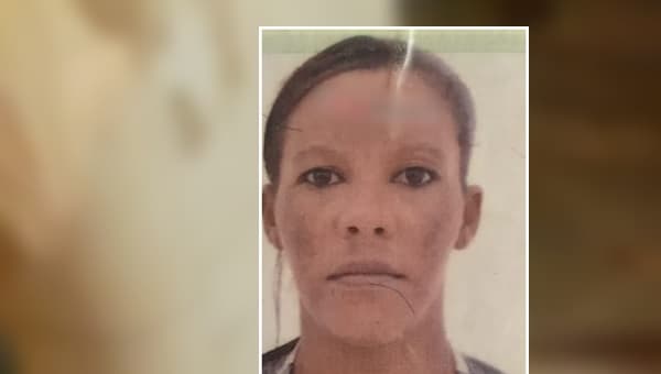 Mulher de 33 anos é morta por vingança com mais de 50 facadas