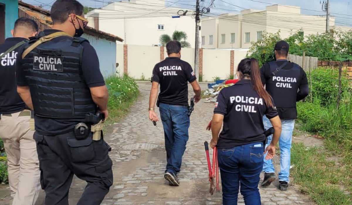 Mãe mata filho por ele ser 'autista e mexer nas panelas'