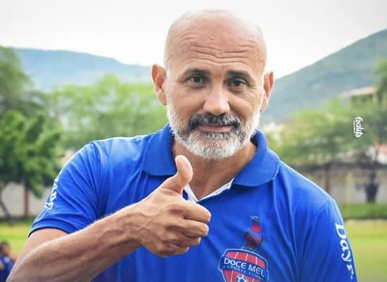 Técnico do Doce Mel vê Vitória favorito e prevê mudanças no time: “Tem que criar um fato novo”