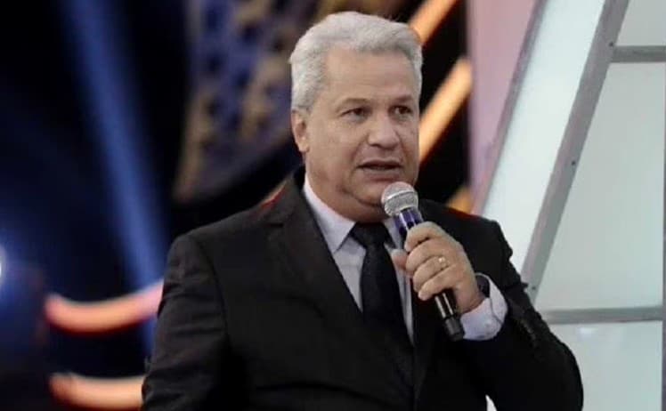 Sikêra Jr. é internado às pressas e esposa tranquiliza fãs: 'Está melhorando'