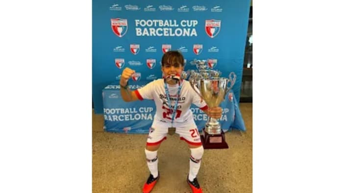 Jovem de Ibirataia é destaque em título internacional da Football Cup Barcelona