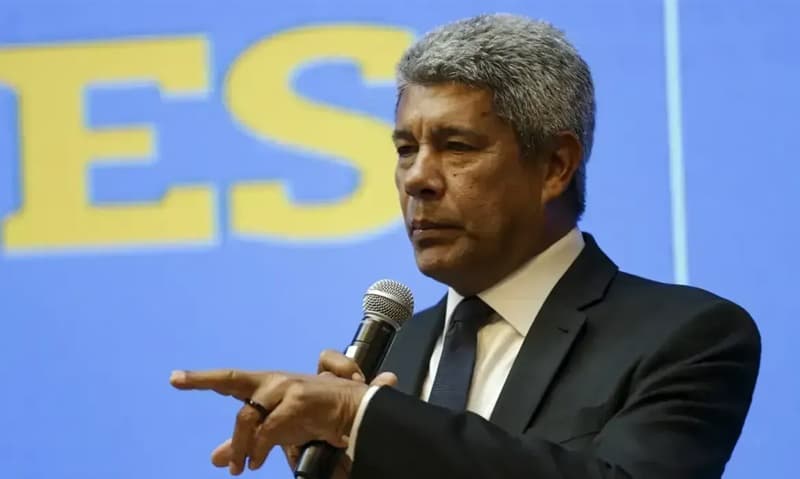 Jerônimo Rodrigues critica postura de Flávio Bolsonaro após debate presidencial da Band