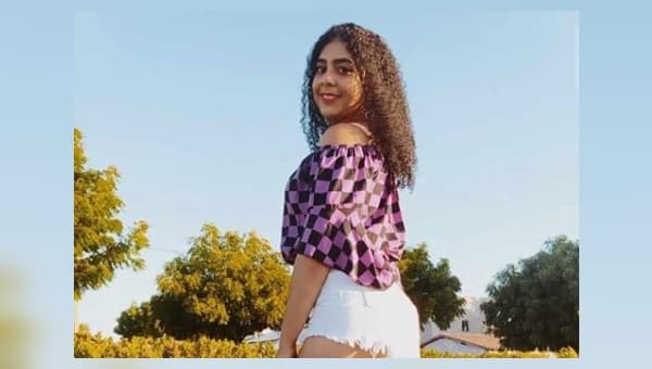 Colisão entre carro de delegado de polícia e uma motocicleta deixa garota morta na BA-573