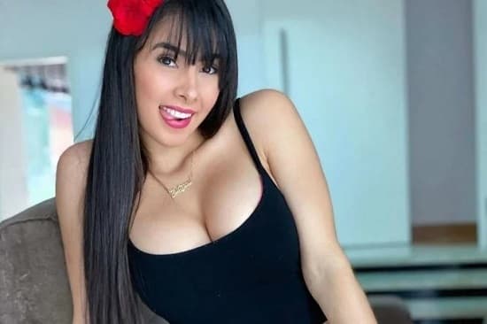 Contratação de Juliana Bonde para festa do padroeiro de cidade baiana gera polêmica e repúdio da Igreja