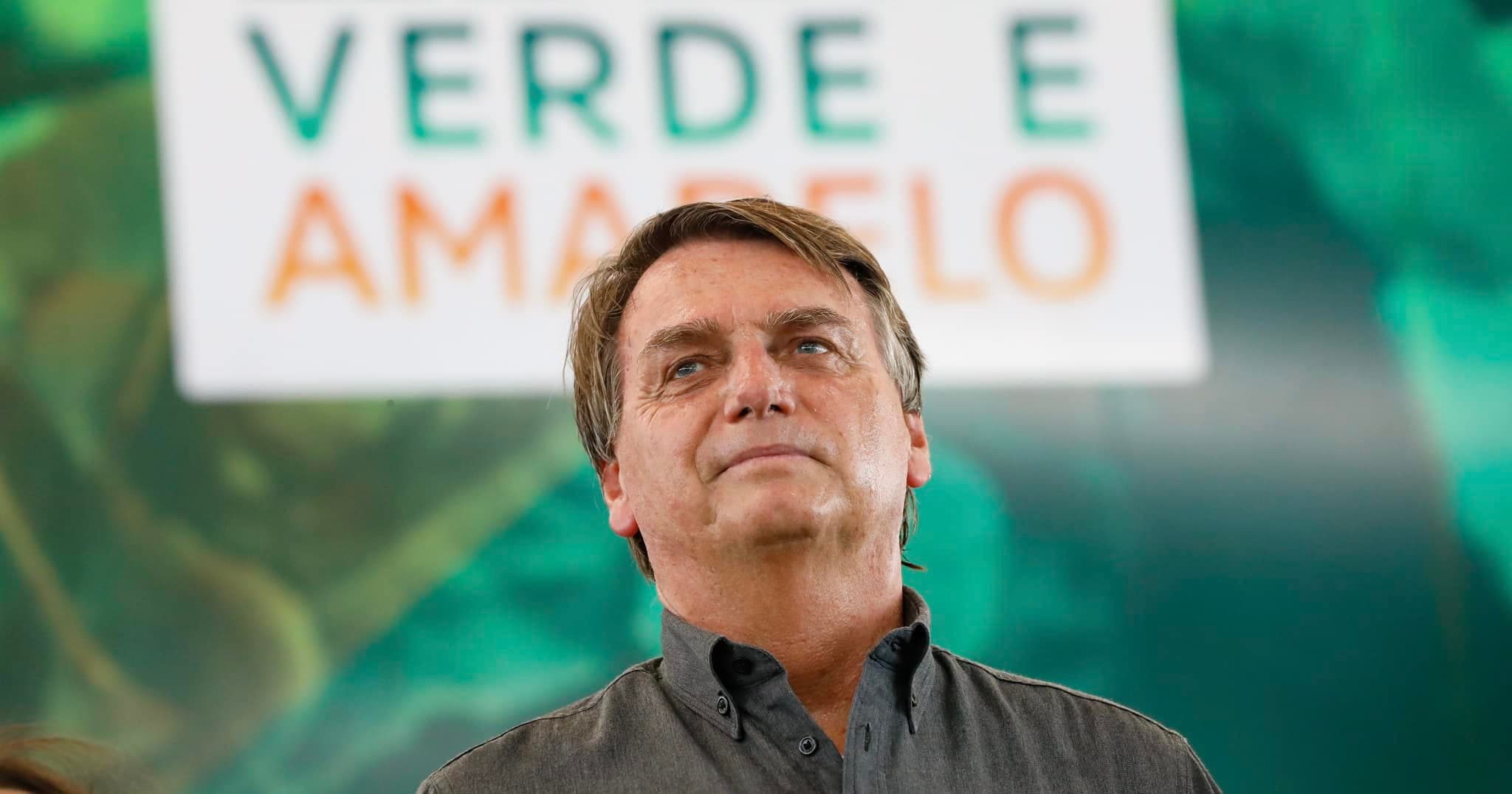 Bolsonaro diz que Brasil terminará ano com inflação de cerca de 6%