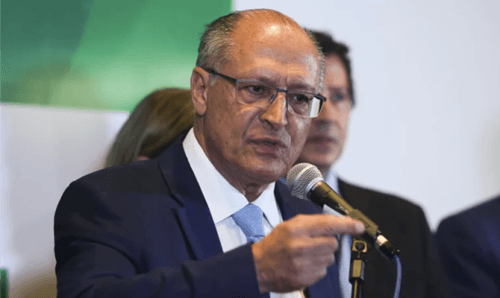 Geraldo Alckmin chama ex-presidente Jair Bolsonaro de ‘desocupado’