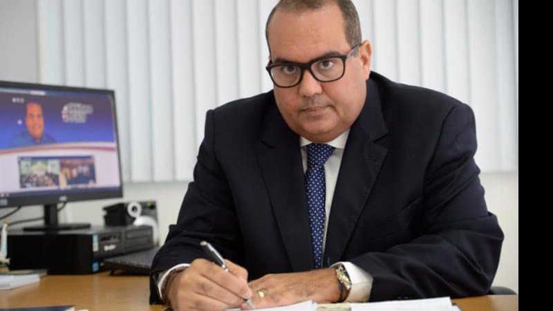 Líder da oposição na AL-BA acusa deputado do PT de fazer manobra para não reconhecer vitória de aliado