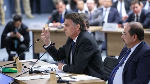Bolsonaro e aliados vão a julgamento no STF por trama golpista