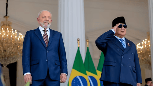 Lula confirma que será candidato à Presidência em 2026