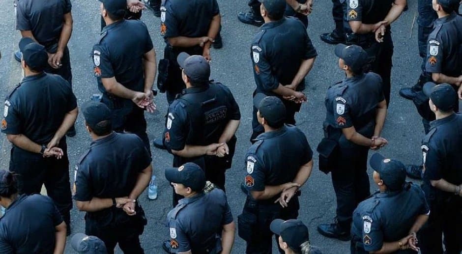 Governadores agem para evitar PM da ativa em atos pró-Bolsonaro