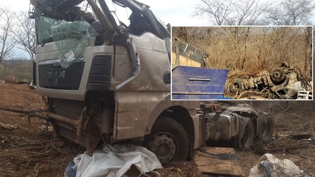 Barreiras: Pista escorregadia faz carreta perder controle e capotar na serra do Saco