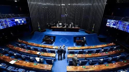 Vazamento de mensagens de Moraes aumenta tensão no Senado e ameaça votação da escala 6x1