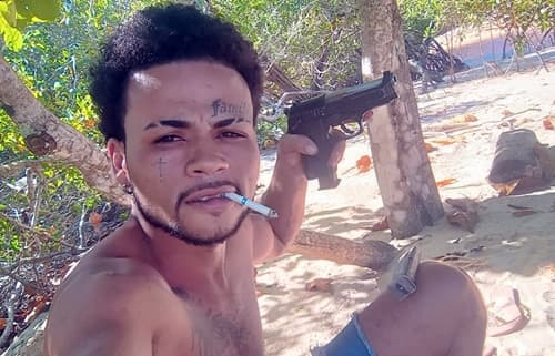Confronto com a polícia; Suspeito morto e drogas apreendidas