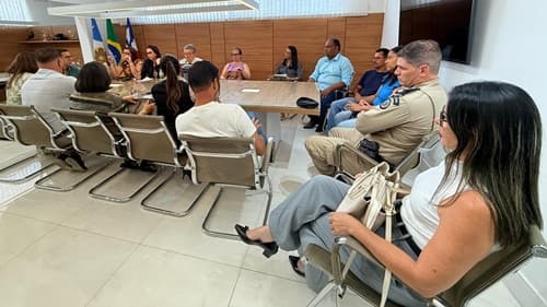 Ibirataia: Prefeito Sandro Futuca junto com Judiciário por ações de cidadania para o município