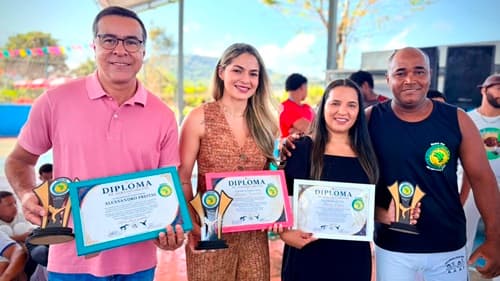 VI Batizado e Troca de Cordéis reúne grande público e fortalece a capoeira em Ibirataia