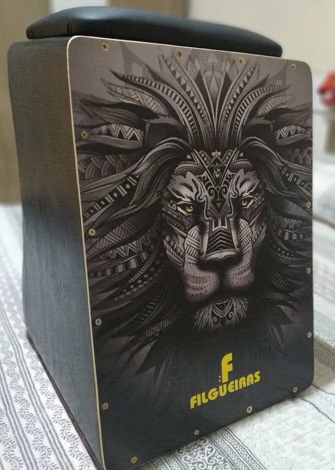 Vende-se cajons personalizados | Entre em Conato!