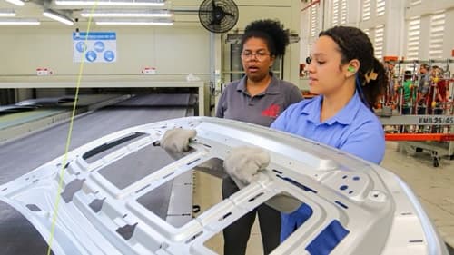 Brasil lidera aumento real de salários, aponta OCDE
