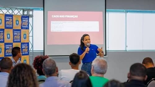 Prefeita de Lauro de Freitas é cobrada por dívida de R$500 mil com escritório ligado a primo de Alckmin