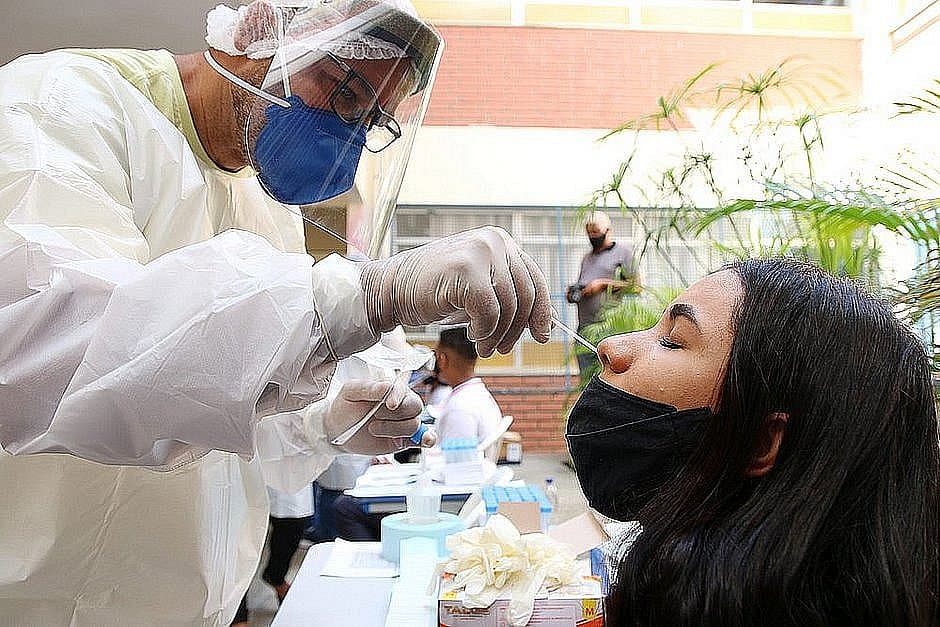 Casos positivos em testes para covid sobem 234% na Bahia