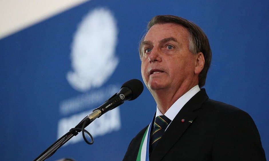 Caso Covaxin: senadores apresentam notícia-crime contra Bolsonaro ao STF