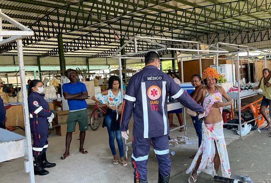 Mulher é esfaqueada no Centro de Abastecimento de Ipiaú