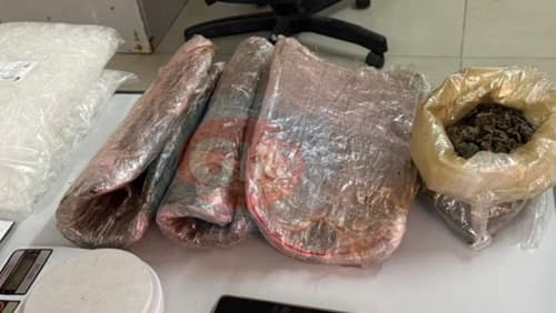 Ipiaú: Polícia Militar prende suspeito de tráfico com mais de 3kg de maconha na ‘Favelinha’