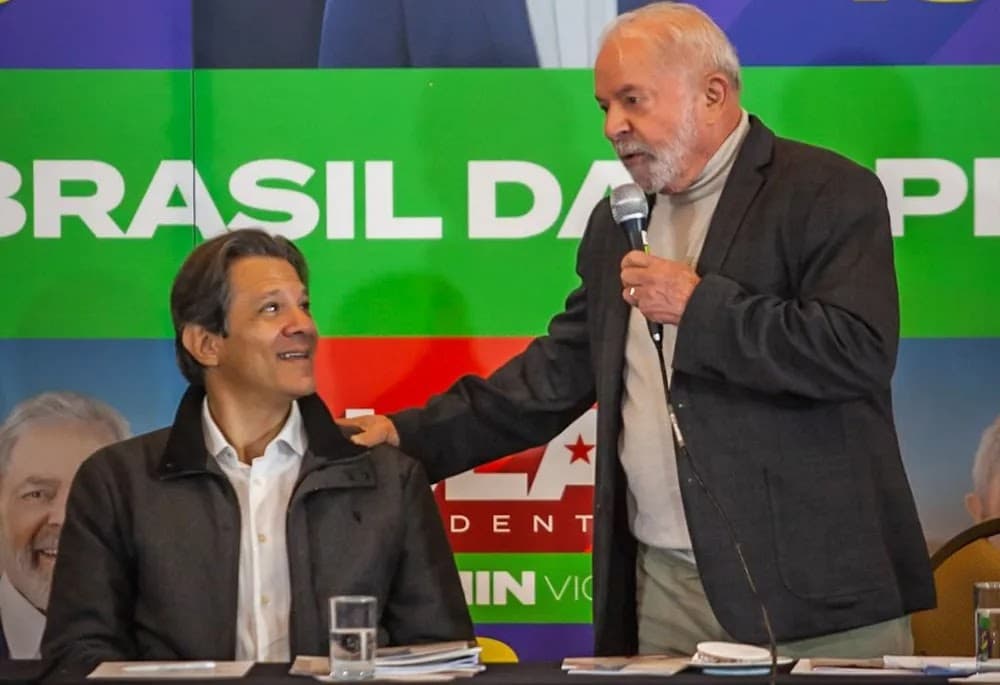 Promessa de Lula, salário mínimo de R$ 1.320 pode demorar alguns meses