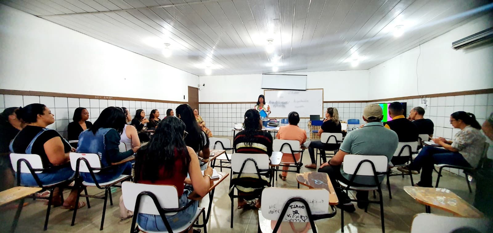 Ibirataia: Sábado Letivo no Colégio Municipal Marilúzia Silva Machado