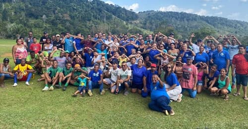 Candidatos Sandro Futuca e Caio Pina prestigiam Torneio de Futebol na Zona Rural de Ibirataia