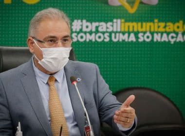 Saúde detectou 1,5 mil efeitos adversos e investiga morte de adolescente após vacina