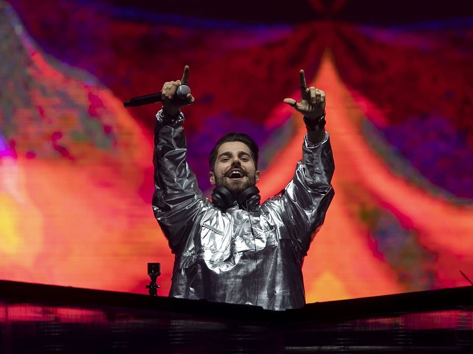 Alok é acusado de não pagar dupla de DJs por pelo menos 14 hits