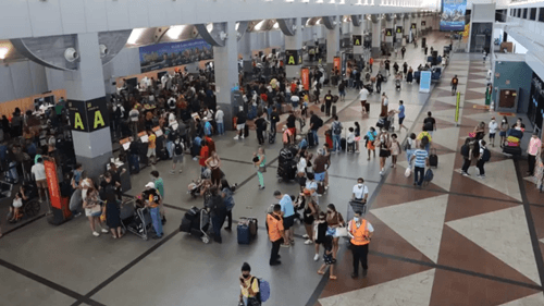 Empresas aéreas se preparam para alta demanda com aumento de 12% na oferta de passagens entre 2024 e 2025