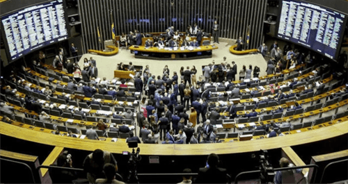 Vencedor das eleições, “centrão” vai governar para mais de 60% dos brasileiros