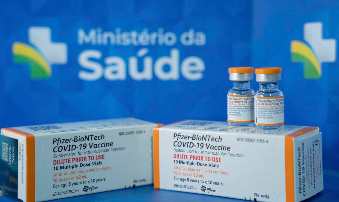 Covid: Falta de doses suspende calendário de vacinação infantil no Rio